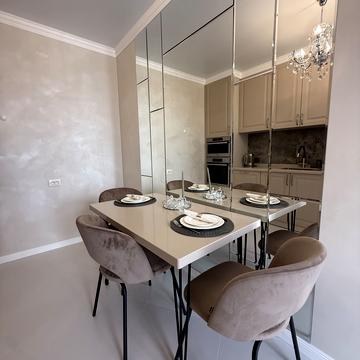 Петлюри вул. (Купріна), 81