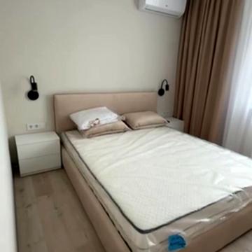 Олександра Олеся вул., 9