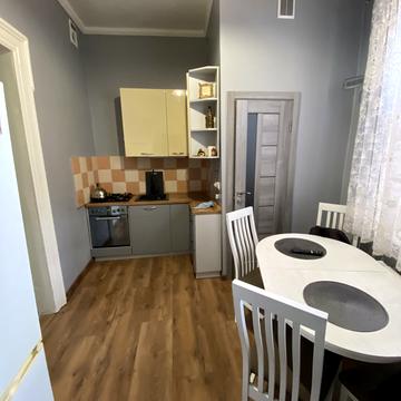 Якова Головацького вул., 12