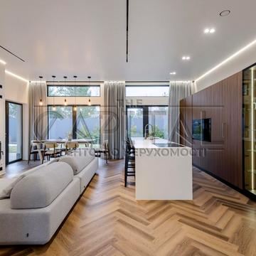 Снайпера вул., 14