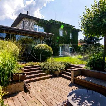 Лісова вул., 535