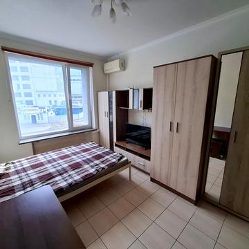 Межигірська вул., 78