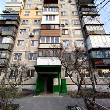 Ігоря Юхновського вул., 6-А