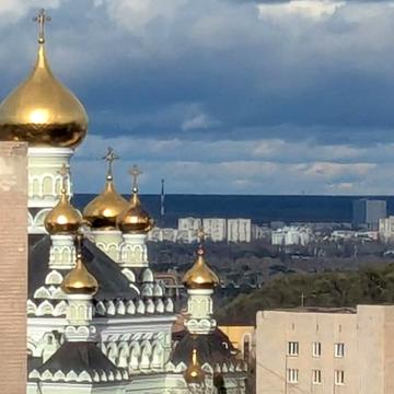 Дмитрівська вул., 75