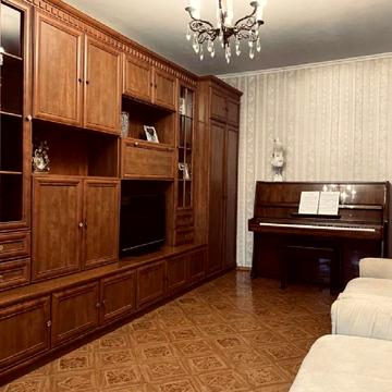 Віталія Блажка вул., 2