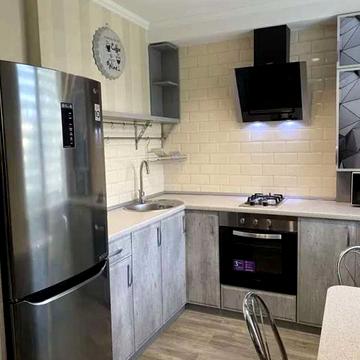 Академіка Шалімова вул. (Героїв Севастополя), 23