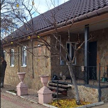 вул.Коперативна, 1