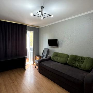 Симиренка вул., 14-Б