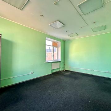 Рибальська вул., 2