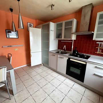 Холодильна вул., 79