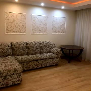 Марійки Підгірянки вул., 14а