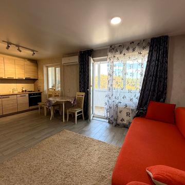 Космонавта Поповича вул. (Космонавта Волкова), 18