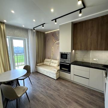 Краснова вул., (66 перлина)