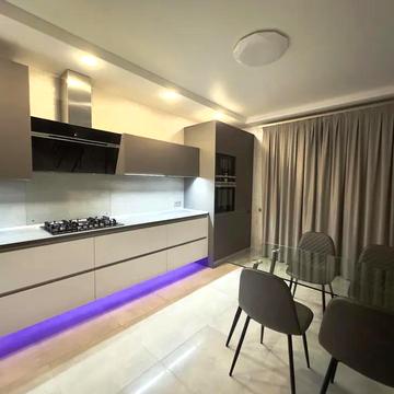 Джорджа Вашингтона вул. (Батальна), 6а