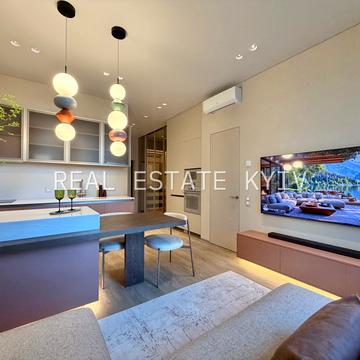 Андрія Верхогляда вул. (Михайла Драгомирова), 15-А