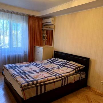 Братиславська вул., 40-А