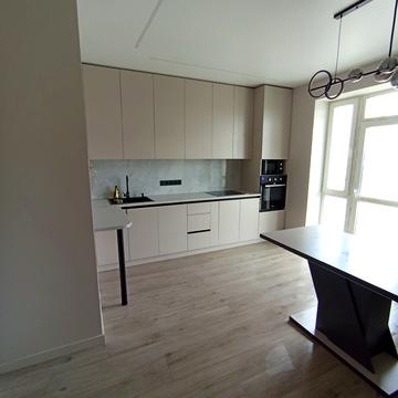 Героїв Крут вул., 10