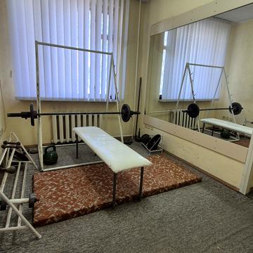 Парусна вул. (Героїв Сталінграду), 2