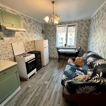 Івана Фунтового вул., 27