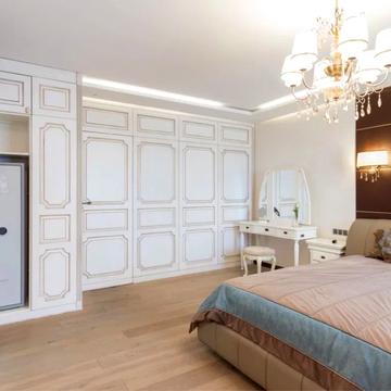 Дмитрівська вул., 75