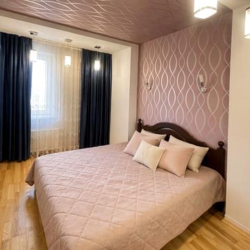 Юрія Шумського вул., 5