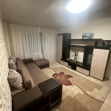 Олександра Лазаревського вул. (Мініна), 4