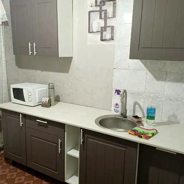 Фестивальний пров., 16