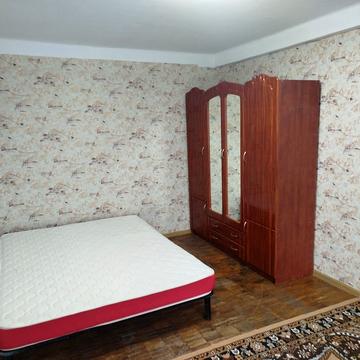 Івана Виговського вул. (Маршала Гречка), 18-Д