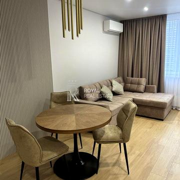 Олександра Олеся вул., 17