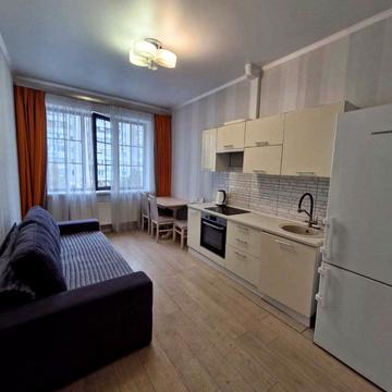 Успішна вул., 28