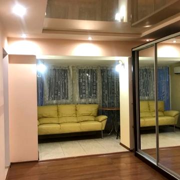 Середньофонтанська вул., 26