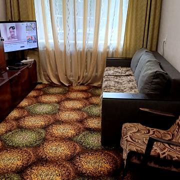 Тульчинська вул., 9-Б