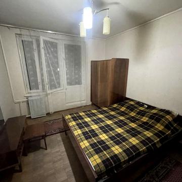 Мілютенка вул., 17-А