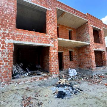 Шкільна вул., 19