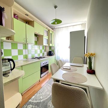 Чубинського вул., 4