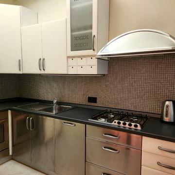 Гетьмана Павла Скоропадського вул. (Толстого), 25/2