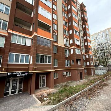 Соборна вул., 105б/5