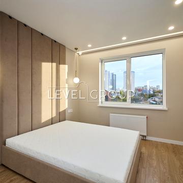 Костанайська вул., 13