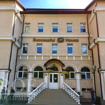 Професора Павловського, 23