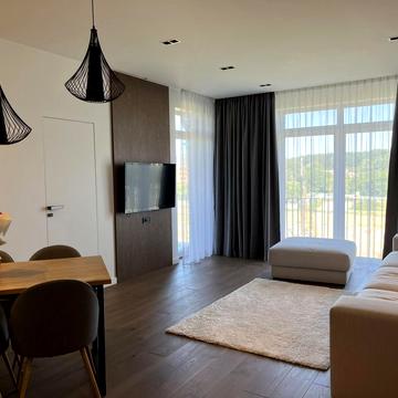 Пасічна вул., 154д