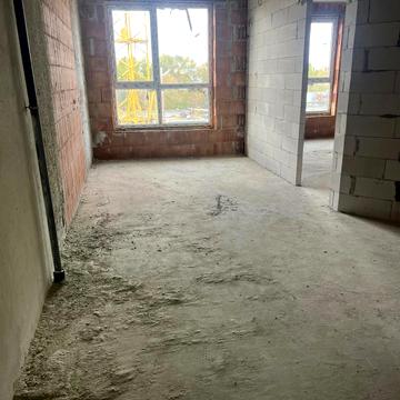 Карла Мікльоша вул., (Будинок 4)