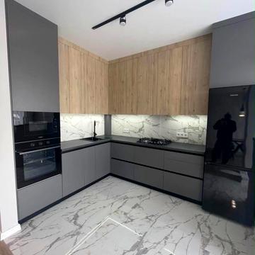 Собранецька вул., 42