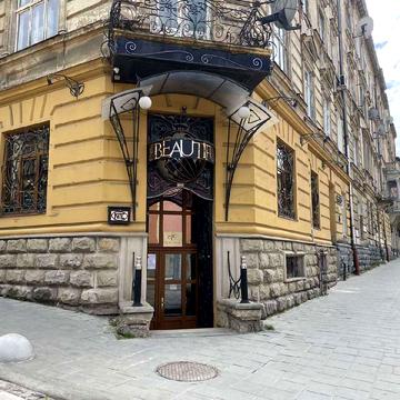 Замарстинівська вул. (), 14