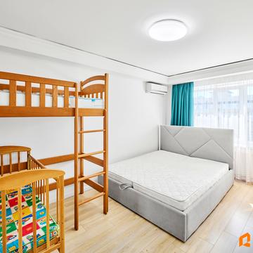 Чорнобильська вул., 13