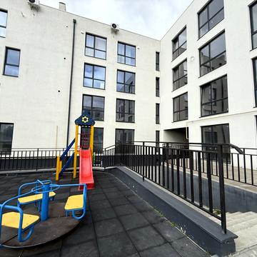 Зелена вул., (Будинок)