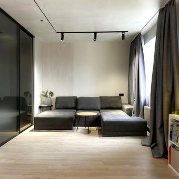 Новомостицька вул., 15