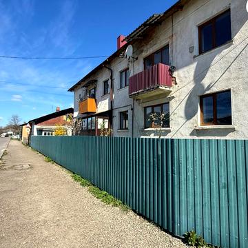 Грушевського вул., 6