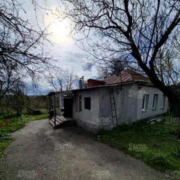 Бахмутська вул., 63