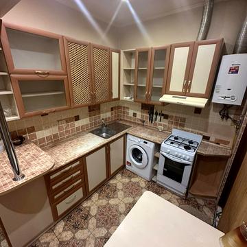 Кортумівка вул., 6