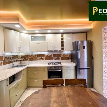 Соборна вул. (Петропавлівська), 10-Д/1